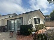 Photo - 1300 Oak Ave