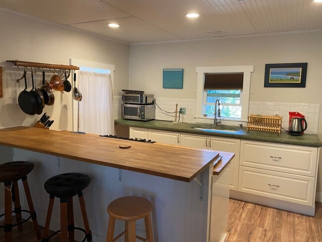 Photo - Alvarado Unit Main House