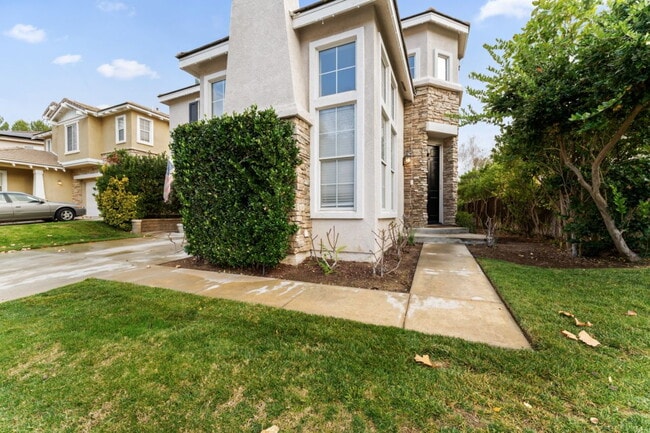 Photo - "Charming 4-Bedroom Santa Clarita Home with Fireplace – Spacious 2,623 Sq. Ft. Retreat!"