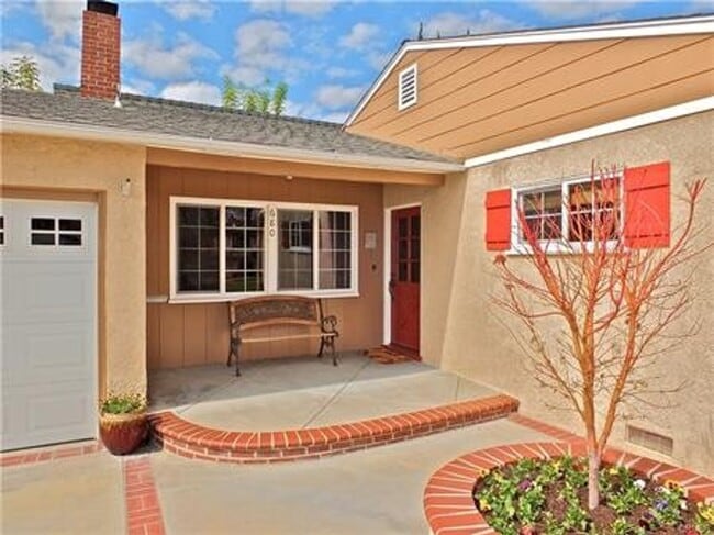 Photo - 680 N Cambridge St