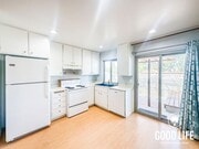 Photo - 8754 Wahl St