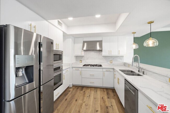 Photo - 311 S Gramercy Pl Unit 303