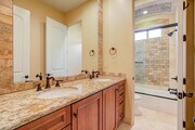 Photo - 612 N Juanita Ave