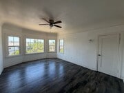 Photo - Mid-City Top Floor 2 Bedroom 1 Bath Gem