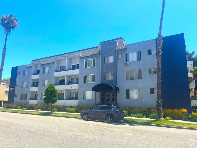 Building Photo - 204 Washington Ave Rental