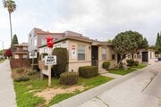 Photo - 1094 Cherry Ave