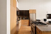 Photo - 120 S Hewitt St House