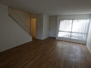 Photo - Townhouse in South Santa Maria with 1 car ...