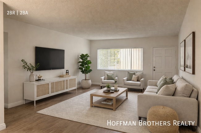 Building Photo - 5130 Yarmouth Ave Unit 50