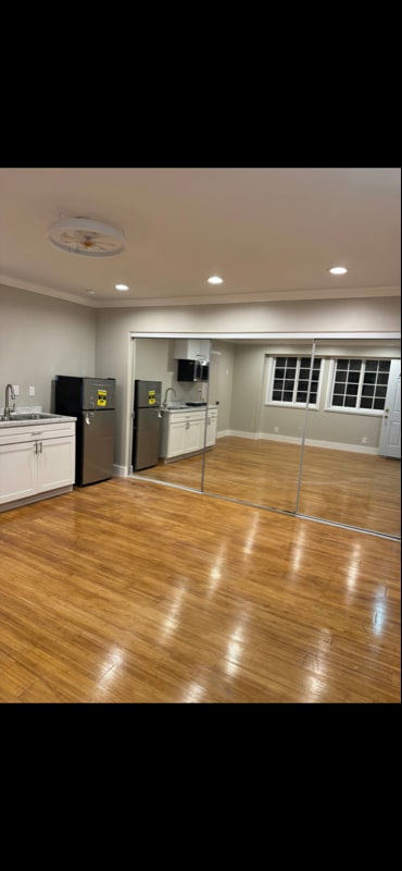 Photo - 23401 Schoenborn St