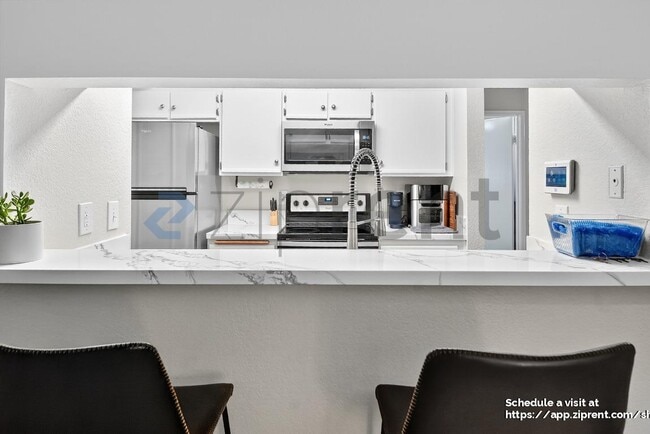 Photo - 10655 Lemon Ave