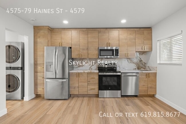 Photo - 4575 Haines St Unit 4579
