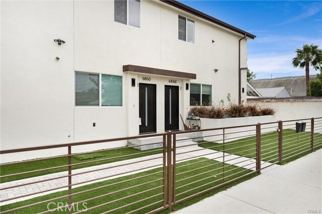 Building Photo - 6860 Gentry Ave Rental