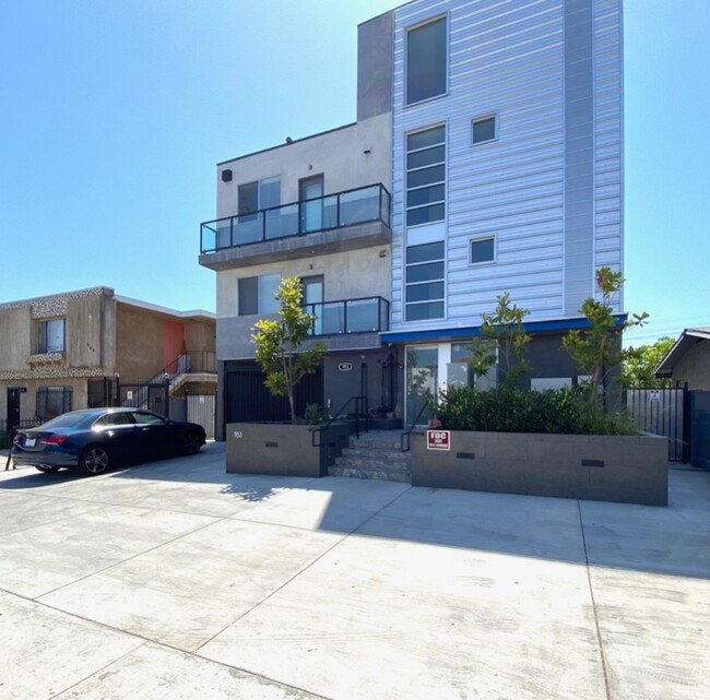 Photo - 953 Normandie Ave Apartment Unit 201