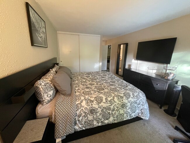 Photo - 1855 Diamond St Unit 5-232