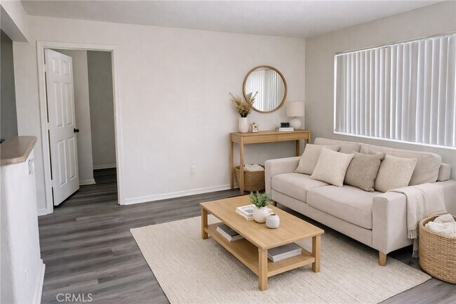 Photo - 45421 Sunset Ln