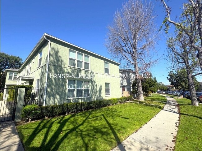 Building Photo - 4541 N Banner Dr Unit #03