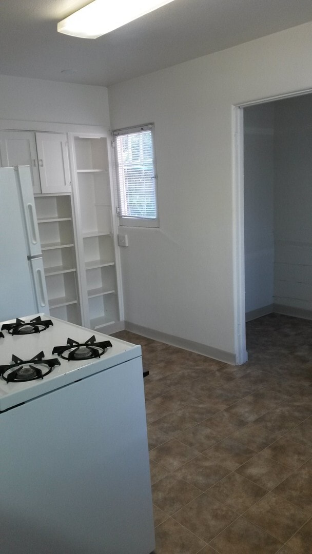 Photo - 102 Unit 4653