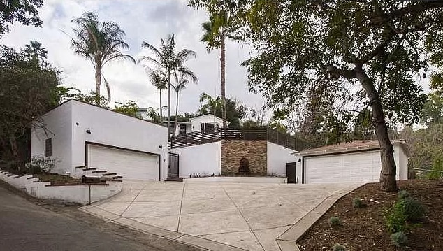 Building Photo - 11420 Decente Ct