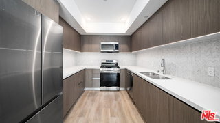 Photo - 5153 W Maplewood Ave