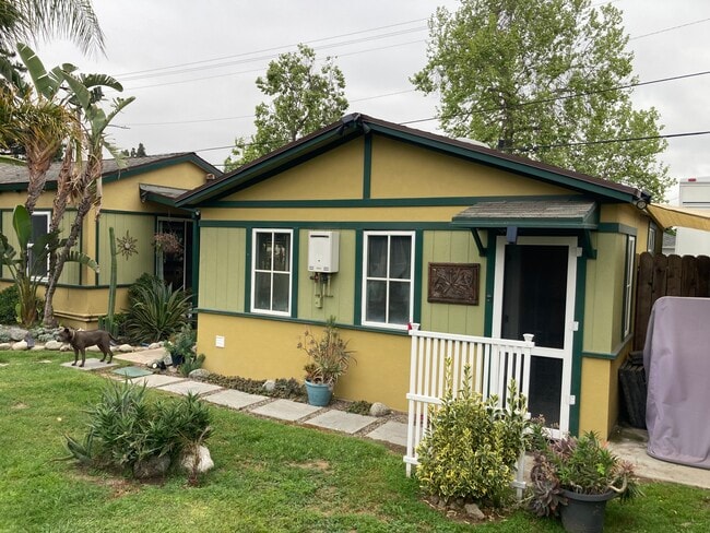 Photo - 1801 N Evergreen St Unit Guesthouse