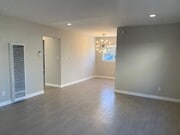 Photo - 1523 W 81st St Apartment Unit 2