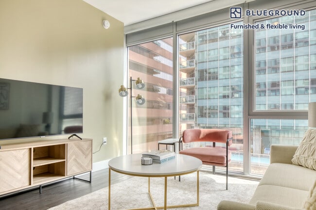 Photo - 700 W 9th St Apartment Unit FL10-ID801