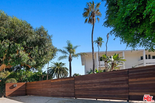 Photo - 27400 Pacific Coast Hwy Unit 108