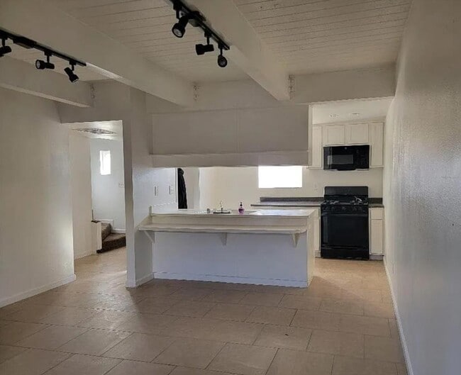 Photo - 43615 Stanridge Ave