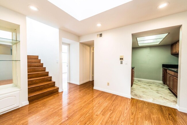Photo - Modern Style 3 Bed / 3 Bath Townhouse + Bonus Room in North Alhambra!