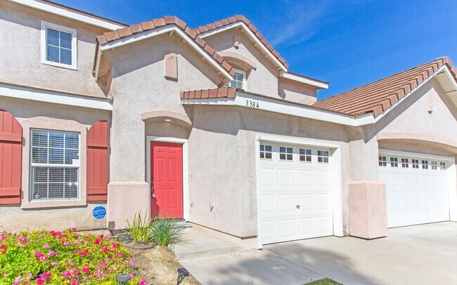 Photo - Large 4 Bedroom, 2.5 Bath Home with Large 3 Car Garage!!