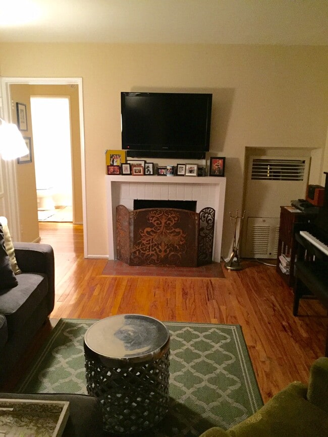 Photo - 252 Mockingbird Ln Unit 1