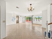 Photo - 9534 Swinton Ave