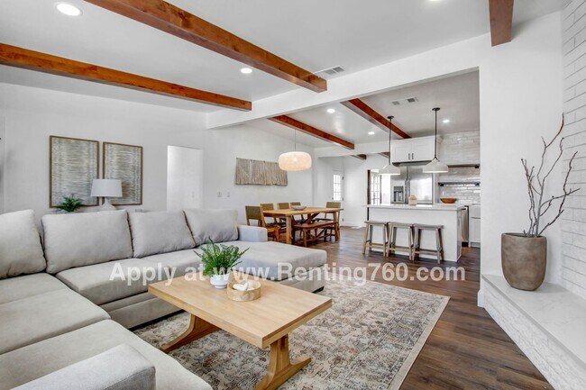 Building Photo - 3 Bed 3 Bath Home w/ Movie Theatre!