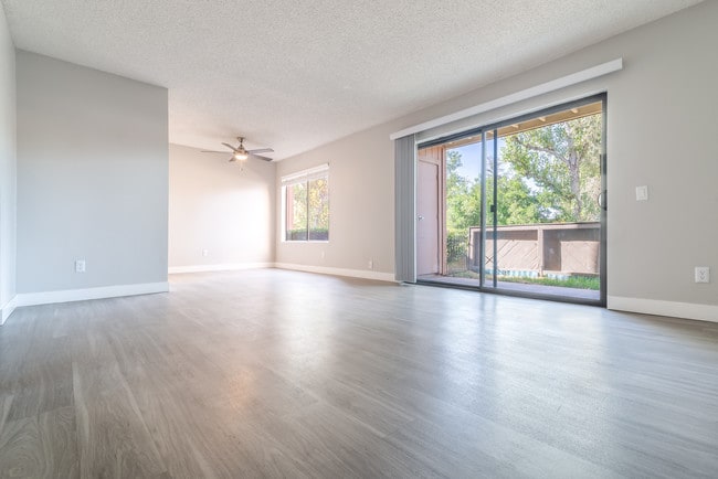 Photo - Sycamore Canyons