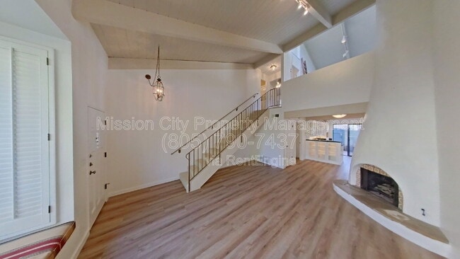 Photo - 1932 N Jameson Ln