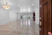 Photo - 17434 Emelita St