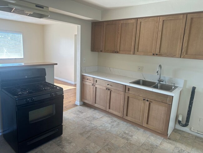 Photo - 3635 W 110th St Unit 3635 W. 110th Street,  #3