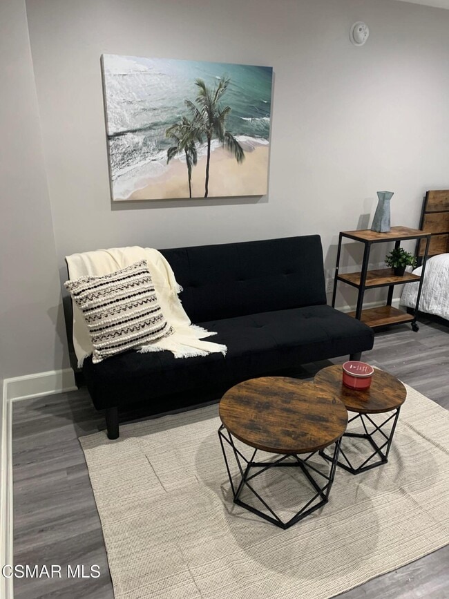 Photo - 10982 Roebling Ave