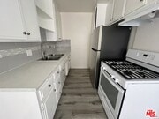 Photo - 148 Normandie Ave Unit 3