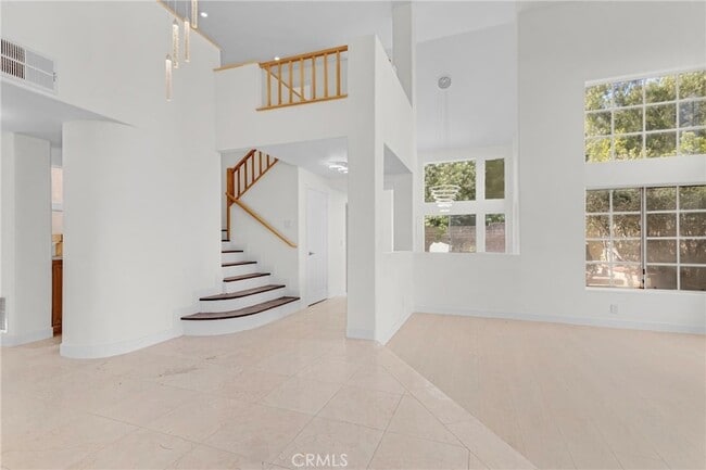 Photo - 23234 Valerio St