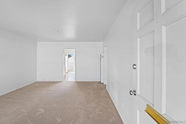 Photo - 4851 Iroquois Ave