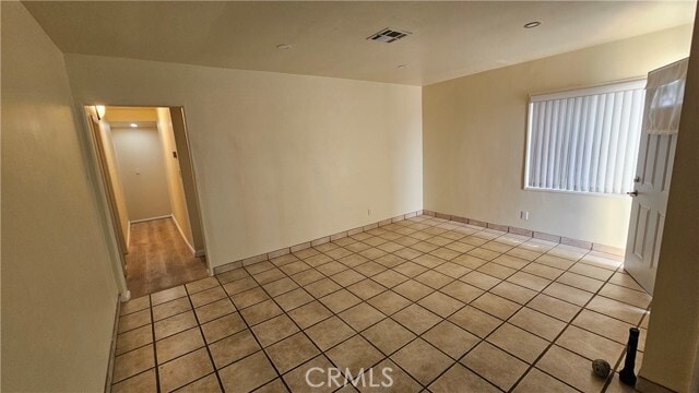 Photo - 1064 W 31st St