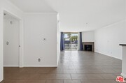 Photo - 7320 Hawthorn Ave Unit 203
