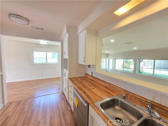 Photo - 8834 Stansbury Ave