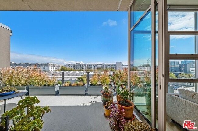 Photo - 4080 Glencoe Ave Unit 420