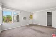 Photo - 4951 Cahuenga Blvd Unit 4951A