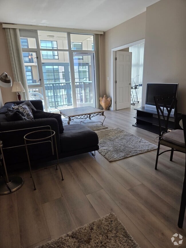 Building Photo - 530 K St Unit 511 Rental