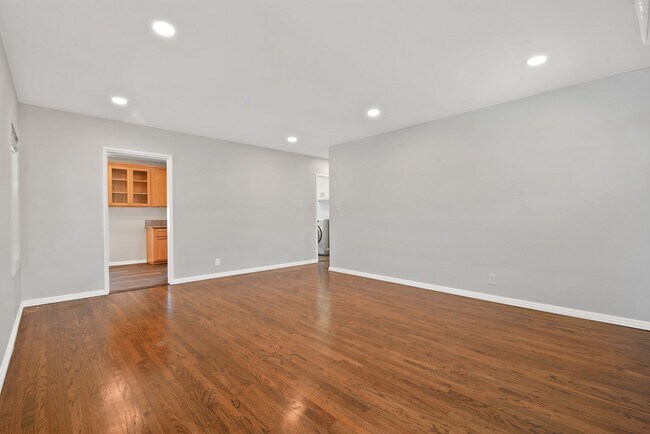 Photo - 1425 Termino Ave Unit 1425 Termino Ave.