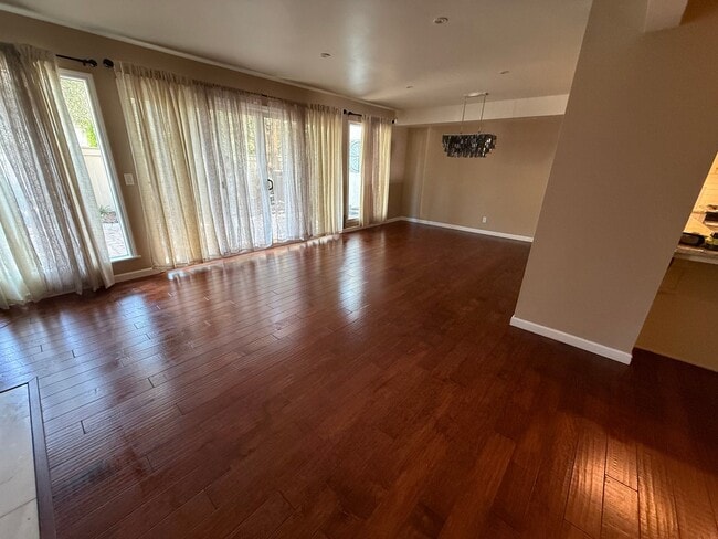 Photo - 2063 Village Ln